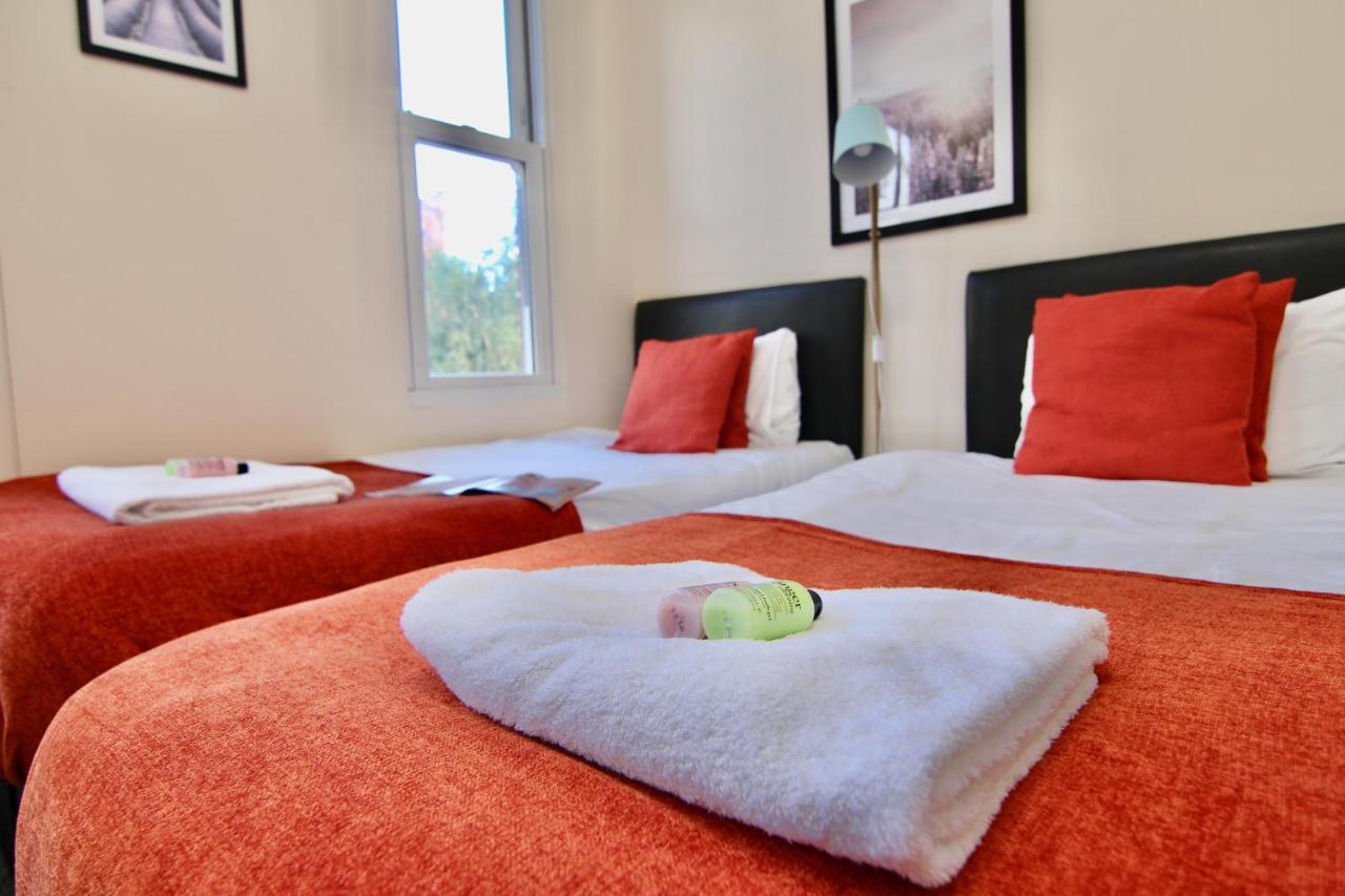Lovely Twin Bed Studio Near Coventry Shopping Centre ภายนอก รูปภาพ